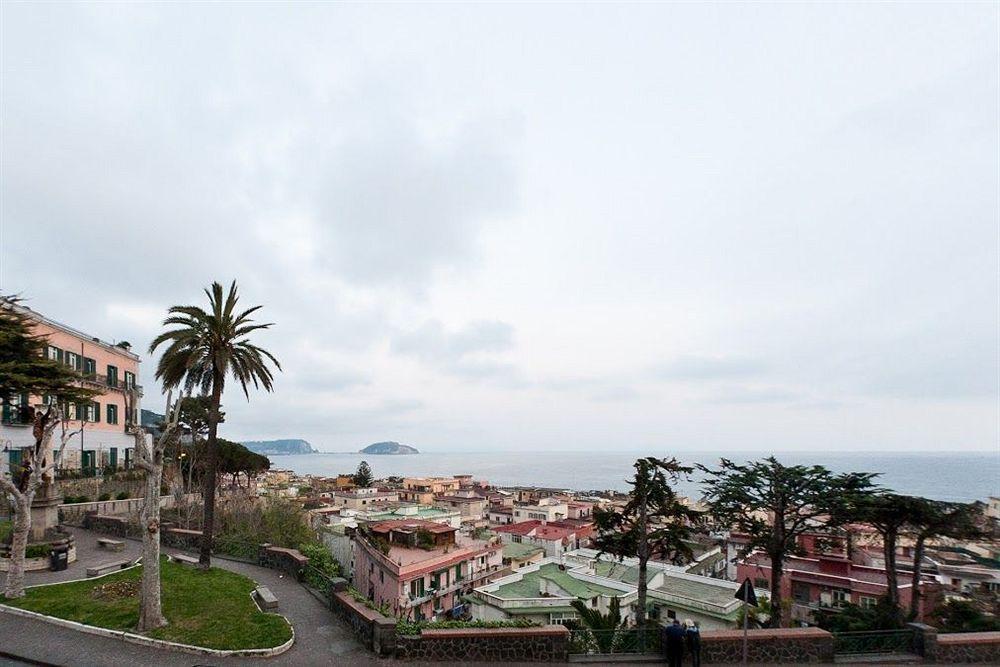 Aparthotel Avellino Historic 3*