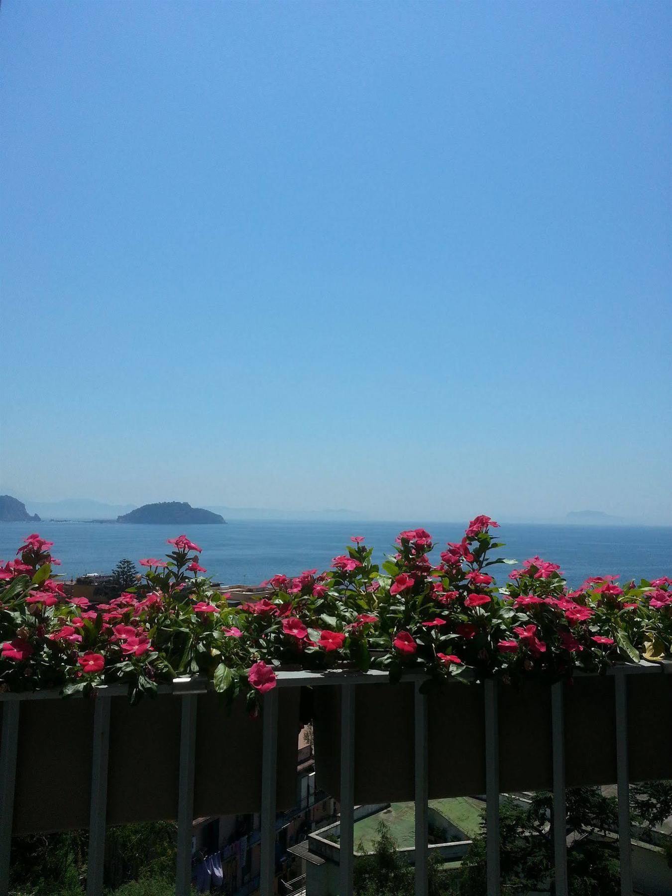 Avellino Historic Aparthotel Pozzuoli