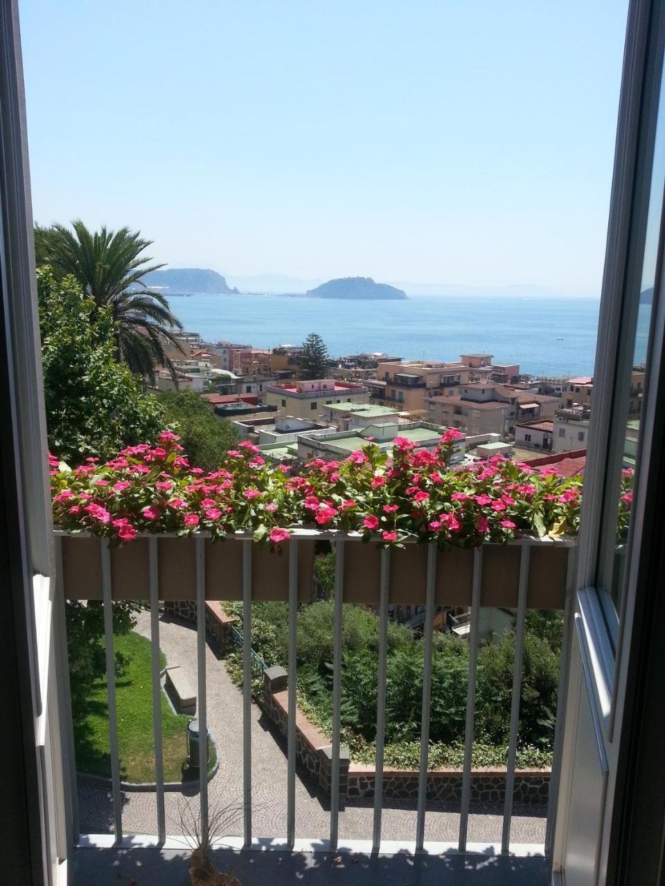 Aparthotel Avellino Historic Pozzuoli