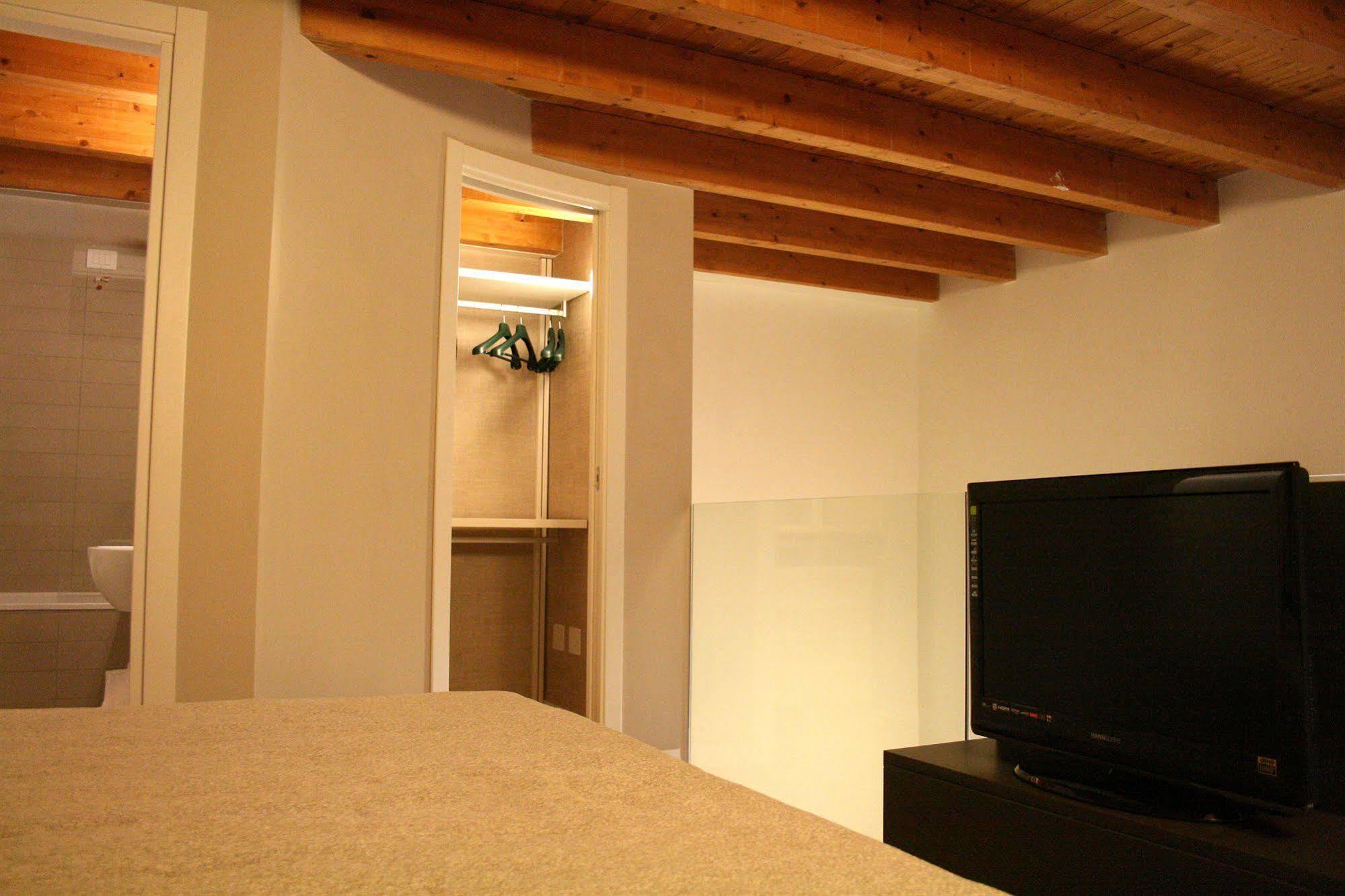Avellino Historic Aparthotel Pozzuoli